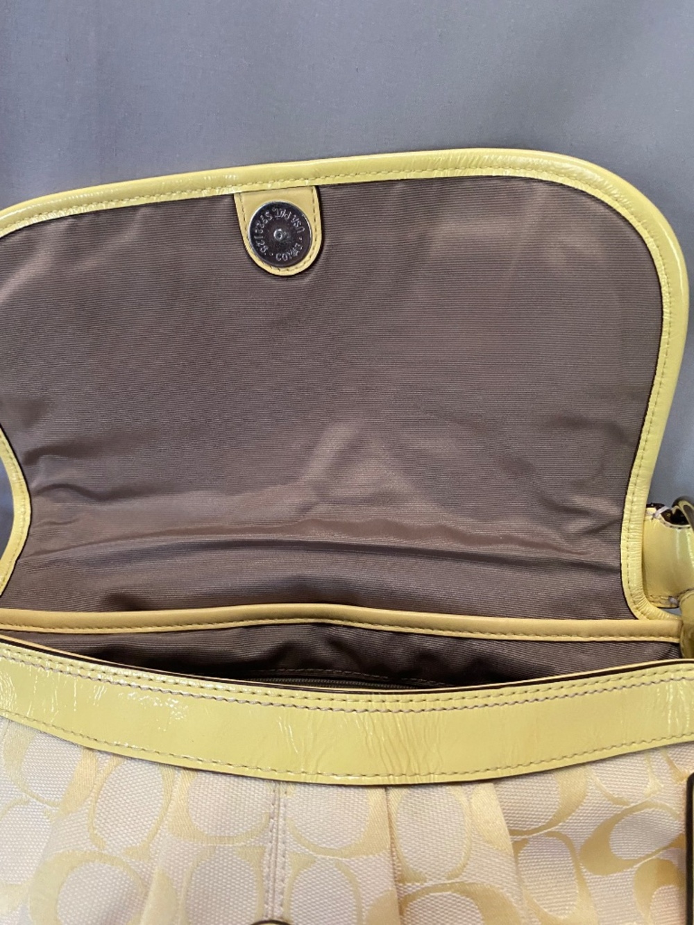 Coach Jacquard and Leather pleated soho shoulder bag - Picture 8 of 9